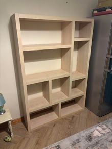 Free Chunky Bookcase