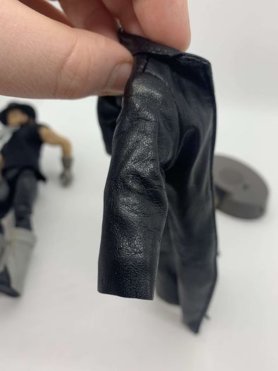 wwe elite Wrestlemania 34 The Undertaker with entrance greats clothing & stand action figure