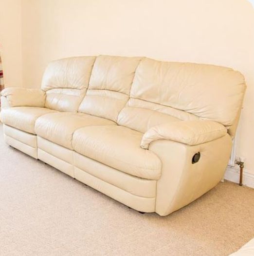 Cream Leather 3 +2 Recliner.