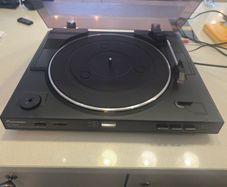 Pioneer PL-990 Fully Automatic Belt-Drive Turntable