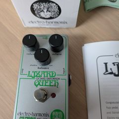 Electro Harmonix JHS Lizard Queen