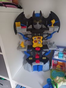 batman cave