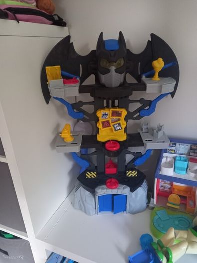 batman cave