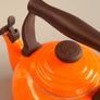 Le Crueset Kettle Image 3