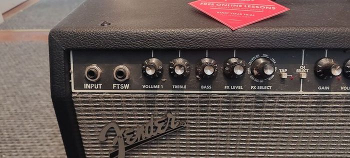 Fender Champion 100 amp