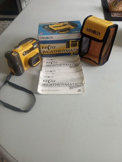 Minolta  Underwater camera