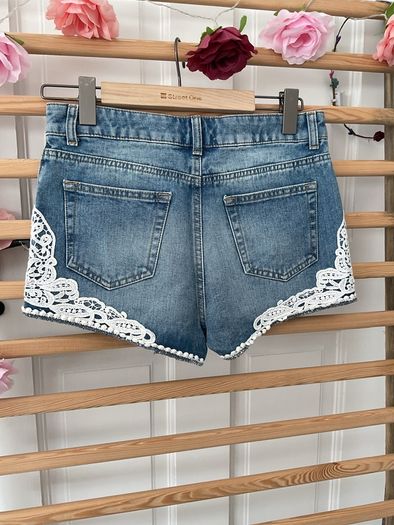 shorts miss selfridge size 10 denim shorts with lace detail button opening