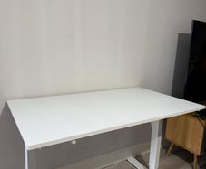 Ikea Trotten Adjustable Desk