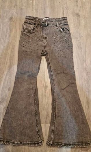 Bundle of girls clothes, age 5-6, Cos skirt included!