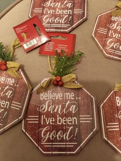 5 x hanging christmas plaque decoration