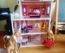 dolls house