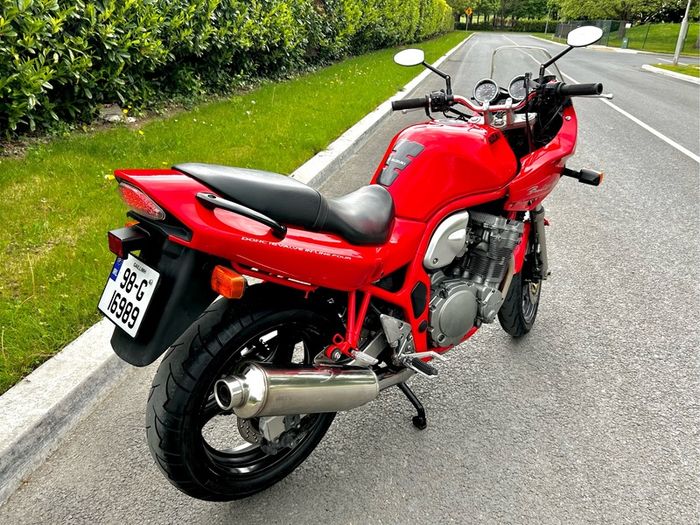 Clean Suzuki Bandit 600s