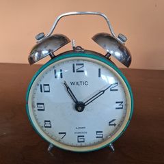 Retro alarm clock