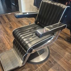 Barber chair