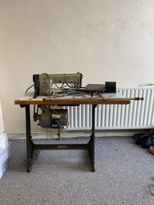 Pfaff industrial sewing machine