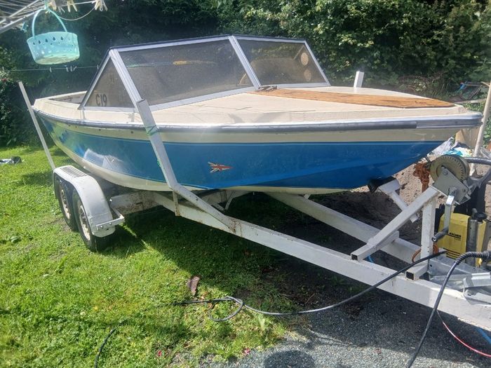 Boat project and good trailer