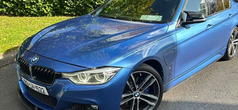 BMW 330e, plug in hybrid 2.0 petrol m sport