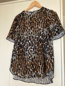 ladies tops