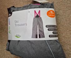 Waterproof and windproof ski trousers