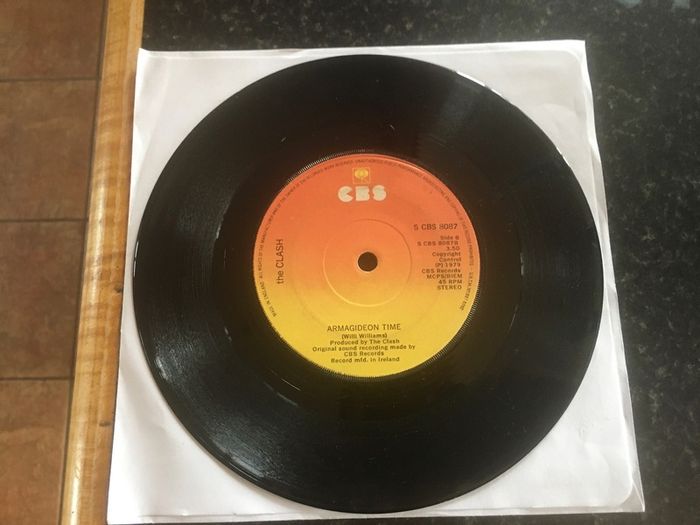 The Clash Irish Pressing 1979 / London  Calling 7"