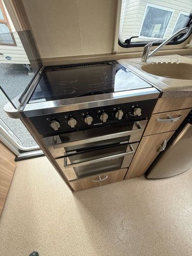 sterling  Eccles  4 birth Top of the range