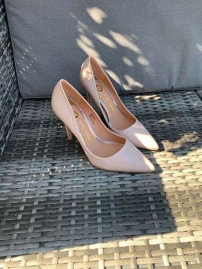 River Island Pink patent heels