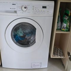 Zanussi 8kg Jetsystem Washing machine