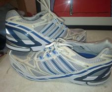 UK 19 mens trainers