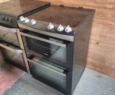 Zanussi Freestanding Electric Cooker 60cm