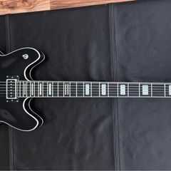 Hagstrom Viking Deluxe Baritone Guitar