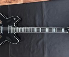 Hagstrom Viking Deluxe Baritone Guitar