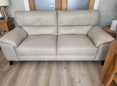 Cream 3 seater leather sofa