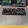 2018 Touch Bar Apple MacBook Pro 15" Retina A1990 2.2GHz i7 16GB 500GB Space Grey (Battery Cycle: 607) Image 4