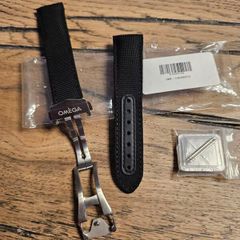 Omega original strap and clasp