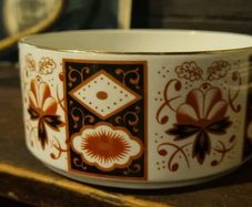 large Arklow Pottery Kildare pattern sugar bowl