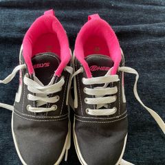 Heelys Skate Shoes UK size 3