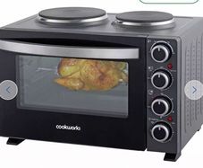 Cookworks oven with 2 hobs