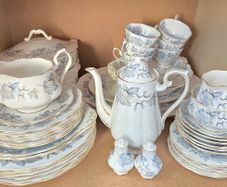 Royal Albert Silver Maple
