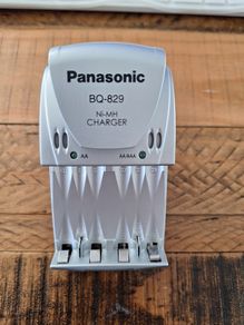 Panasonic BQ-829 Ni-Mh Charger