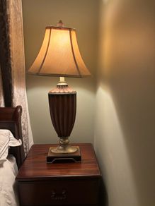 2 beautiful antique lamps