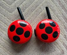 Miraculous Ladybug Walkie Talkies (2 Pack) - Smyths Toys
