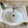 Bathroom Image 2