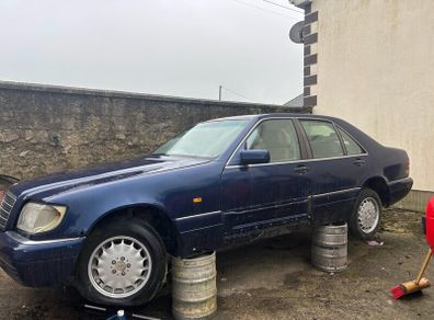 1996 W140 Mercedes for breaking