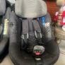 Maxi Cosi axissfix swivel car seats x2 Image 3