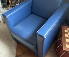 Free armchair