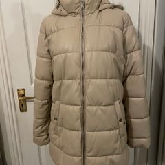 Formula Joven Beige Puffer Coat - Size L - New Without Tags - El Corte Ingles