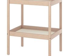 Ikea sniglar changing table