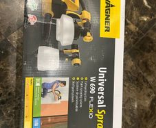 Wagner W 690 Flexio paint sprayer brand new
