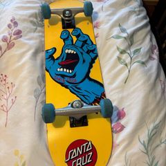 Santa Cruz screaming hand skateboard  Board