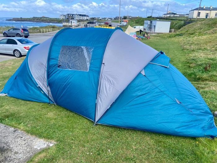 6 people outdoor tent